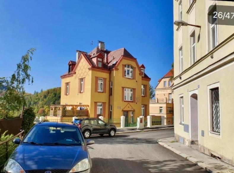 Romanceart Apartments Karlovy Vary Exterior photo